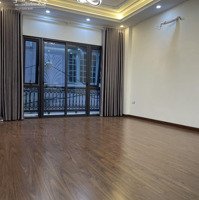 Bán Nhà 5 Tầng Mới Tinh Đươnhg Cổ Linh Đối Diệntrung Tâm Thương Mạiaeon Long Biên Hai Thoáng 3,65 Tỷ