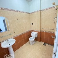 Studio 30M2 Gần Sát Nguyễn Gia Trí