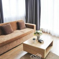 Nhà Phố Lạc Long Quân 300M2X6 Tầng,Mặt Tiền5,5M, Giá Bán 320 Triệu, Ngõ Ô Tô Cách Mp 200M, Chia 37 Căn Hộ