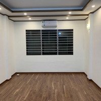 Cho Thuê Nhà Ngõ Yên Hòadiện Tích45M2X5 Tầng, 15 Triệu