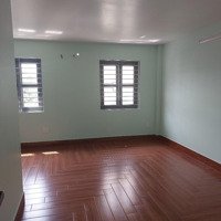 Cho Thuê Nhà Liền Kề Kdc Senturia, Diện Tích Sử Dụng Hơn 250M2, Nghĩ Dưỡng, Vừa Ở Vừa Làm Việc