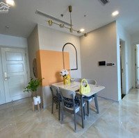 Chuyển Nhượng 2 Phòng Ngủ86M2 Vinhomes Golden River Quận 1 - Nội Thất Sang Trọng Mới 90%