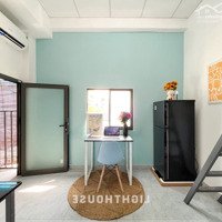 Duplex Mới Xinh Cửa Sổ Trời Vị Trí Trung Tâm Ngay Chợ Hạnh Thông Tây