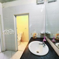 Văn Phòng 100M2 Phố Phạm Tuấn Tài, Q. Cầu Giấy