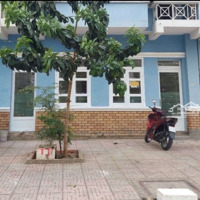 Cho Thuê Shophouse Có Phòng Ở Lại Tiện Kinh Doanh Đối Diện Là Chdv