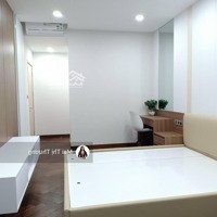 Cho Thuê Căn Hộ Midtown Diện Tích 135M2 2 Phòng Ngủfull Nội Thất Giá Siêu Tốt Liên Hệ: 0909462288 E Thương