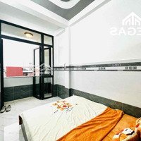 Studio Ban Công Full Nội Thất