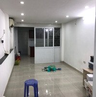 Bán Nhà Riêng 35M2 Chính Chủ Tại Ba Đình