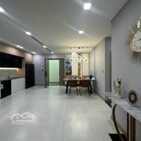 Chính Chủ Bán Căn 106M2 View Thoáng Đẹp Giá Bán 5 Tỷ . Liên Hệ Xem Nhà