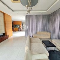 Cho Thuê Biệt Thự 4 Phòng Ngủ 5 Vệ Sinh Hơn 500M2 Tại Lucasta Khang Điền, Phú Hữu