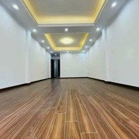 Nhà Đẹp Ở Ngay - Ngõ 131 Phố Thái Hà, Chính Chủ Cần Bán 15.8 Tỷ.diện Tích62M2, Xây 7 Tầng, Oto