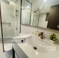 Cho Thuê 3 Phòng Ngủmidtown Full Nội Thất Cao Cấp 124M2 Mới 100% Giá Bán 52 Triệu ! Liên Hệ Em 0902244883