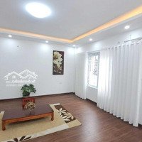 Siêu Đẹp Phố Ái Mộ 40M2, 5 Tầng, Giá Rẻ 6.8 Tỷ! Nhà Dân Xây 5 Tầng Cực Tâm Huyết