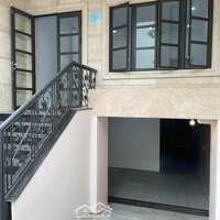 Cho Thuê Nhà Phố Có Hầm Cityland Gò Vấp Hoàn Thiện Cao Cấp Chỉ 40 Triệu/ Tháng. L/H: 0902245701