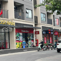 Cho Thuê Shophouse 2 Tầng Có Thang Máy