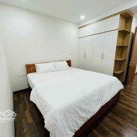 Chính Chủ Cho Thuê Căn Hộ Cc Goldmark City 83M2 Lh: ***