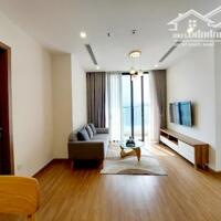 Vợ chồng em cần bán căn hộ 83m2 ( 2PN) giá 45 tr/m2 chung cư phường Cổ Nhuế 1, q. Bắc Từ Liêm.