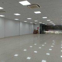 Chính Chủ Cho Thuê Văn Phòng Tại 11 Duy Tân, Cầu Giấy.diện Tích160M2 Gía 10$/M2/Tháng. Liên Hệ: 0969 893 168