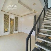 Bán Nhà Vườn Lài. Khu Vực Chợ. 52M2. 2,Tầng Vào Ở Ngay .