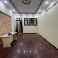 Cho Thuê Nhà Riêng Kdt Đại Kim Nguyễn Cảnh Dị Diện Tích: 45M2X4T Giá Bán 14 Triệu, Đường Rộng Có Vỉa Hè Ô Tô Đỗ Cửa