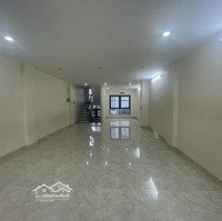 Nhà Liền Kề Cc Nam Đô Phố Trương Địnhdiện Tích70M2X5T Giá Bán 40 Triệu, Đường Có Vỉa Hè Ô Tô Đỗ Cửa