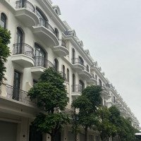 Căn Shophouse Được Tặng Xe Duy Nhất, Gần Cụm Chung Cư Và Công Viên Tại Dự Án Vinhomes Ocean Park 2.