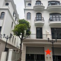 Căn Shophouse Được Tặng Xe Duy Nhất, Gần Cụm Chung Cư Và Công Viên Tại Dự Án Vinhomes Ocean Park 2.