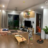 Chính chủ cần bán căn hộ chung cư Handiresco - 31 Lê Văn Lương 71m2 có 2PN - 2WC nhà đẹp đủ nội thất , tầng tung , ban công đông nam