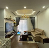 Cần Cho Thuê Căn 3 Ngủ, 110M2, 18 Triệu/ Tháng, Full Đồ, View Đẹp, Indochina Plaza. Liên Hệ: 0916292001