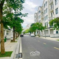 Bán Căn Nhà Phố Manhattan - Vinhomes Grand Park Giá Chỉ 13.2 Tỷ, Gần Chợ Đêm, Công Viên, Vinschool