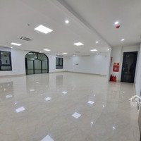 Cho Thuê Nhà Siêu Đẹp Căn Góc Mới Chưa Sử Dụng Tại Phường Láng Hạdiện Tích70M2 X 8T Giá 50 Triệu/Th