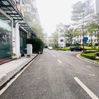 Bán Liền Kề Nhà Ở Văn Phòng Phú Diễn View Vườn Hoa Chỉ 13.5 Tỷ 0982188151