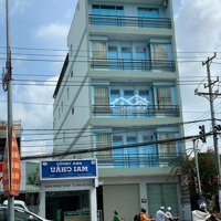 Bán Khách Sạn Mặt Tiền Đường Lê Hồng Phong