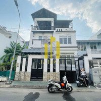 Villa Hiện Đại Ngay Công Viên Cao Đức Lân Giá Bán 42 Triệu .