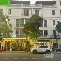 Bán Shophouse 135M2 Quảng Trường View Công Viên + Vincom, Sổ Đỏ Lâu Dài. Xây 100M2 X 5 Tầng 29.5 Tỷ