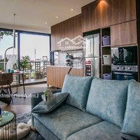 Siêu Phẩm Penthouse Sân Vườn Thiết Kế Dạng 1 Phòng Ngủ + 1 Phòng Khách, Ngay Gần Cầu Ba Son Quận 1