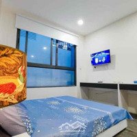 Studio Cửa Sổ Lớn Full Nội Thất Quận 5