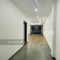 Một Căn Cực Đẹp 40M2X7T Thang Máy. Khu Phân Lô, Ngõ Thông Cách Ôtô 5M Phố Hàm Nghi, Nguyễn Đổng Chi