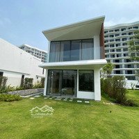 Chủ Cần Tiền Bán Lại Căn Villa 353M2, 3 Phòng Ngủ, Hồ Bơi, Hoàn Thiện Nội Thất Vào Là Có Dòng Tiền.