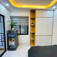 (Hiếm) Phòng Studio Xịn Đẹp 25M2, Full Nội Thất Xịn Ở Luôn Tại 426 Đường Láng - Tin Thật Không Ảo