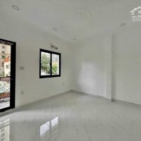 BÁN NHÀ ĐƯỜNG NGUYỄN HỮU CẢNH QUẬN BÌNH THẠNH. 1522023. ĐT: 0932970165.