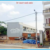 Em Cần Tiền Nên Bán 2 Nền Đất Kdc Đường 28, P.long Thạnh Mỹ , Quận 9 , Shr , Giá Tt Chỉ 1Tỷ850/Nền