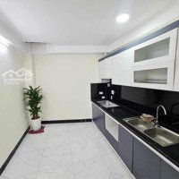 Chủ Gửi Bán Nhà Ngọc Lâm Long Biên - Nhà Đẹp Full Nội Thất -Diện Tích45M2 5Tầng - Nhỉnh 4Tỷ