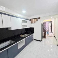 Chủ Gửi Bán Nhà Ngọc Lâm Long Biên - Nhà Đẹp Full Nội Thất -Diện Tích45M2 5Tầng - Nhỉnh 4Tỷ