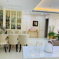 Bán Nhiều Căn Hộ Oriental Plaza, Tân Phúdiện Tích78=2Pn=2.6Tỷ, 105M=3Pn=3Ty4 Liên Hệ: 0934 144 525 Hương