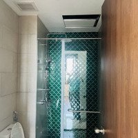 Chủ Cần Bán Căn 2Pn+ 2 Vệ Sinh65M2 Full 102% 2Ty550.