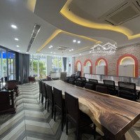 Hàng Kín!Tòa Building Phường Đakao,Sàn Suốt,Thang Máy,Nhà Mới 100%.