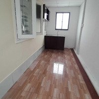 Chính Chủ Cho Thuê Phòng 40M2, Ngay Cv Hoàng Văn Thụ Full Nội Thất.