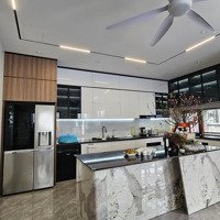 Chủ Nhà Cần Bán Căn Hộ Chung Cư Five Star,Diện Tích83M2, Tầng Giữa, Full Nội Thất Mới Siêu Đẹp, Lh Ngay