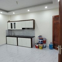 Bán Nhà 4 Tầng 32M2 Xây Mới, Thuộc Đông La- Hoài Đức, Ô Tô Cách 50M, Giá Nhỉnh 2 Tỷ. 0988799083